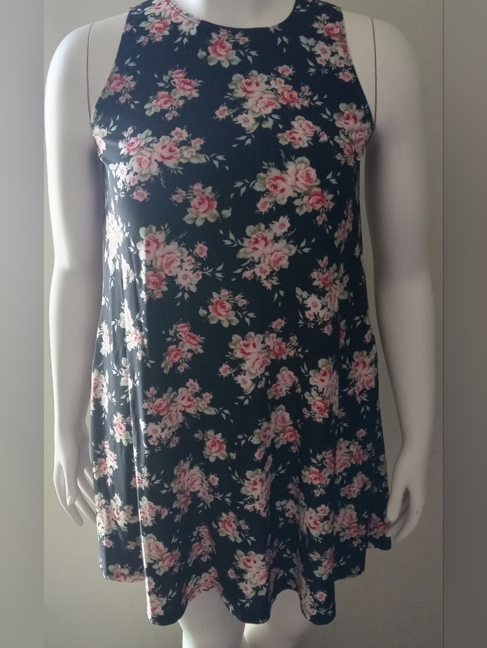 NINE BRITTON BLACK FLORAL STRETCH DRESS SIZE S